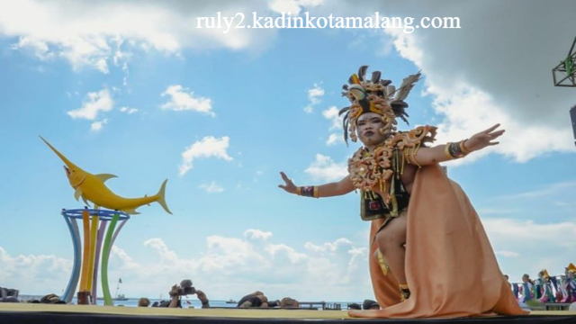 Destinasi Wisata Budaya di Kalimantan Tengah, Indah Banget!