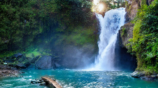 Menyelami Keindahan Curahan Air Tegenungan Bali